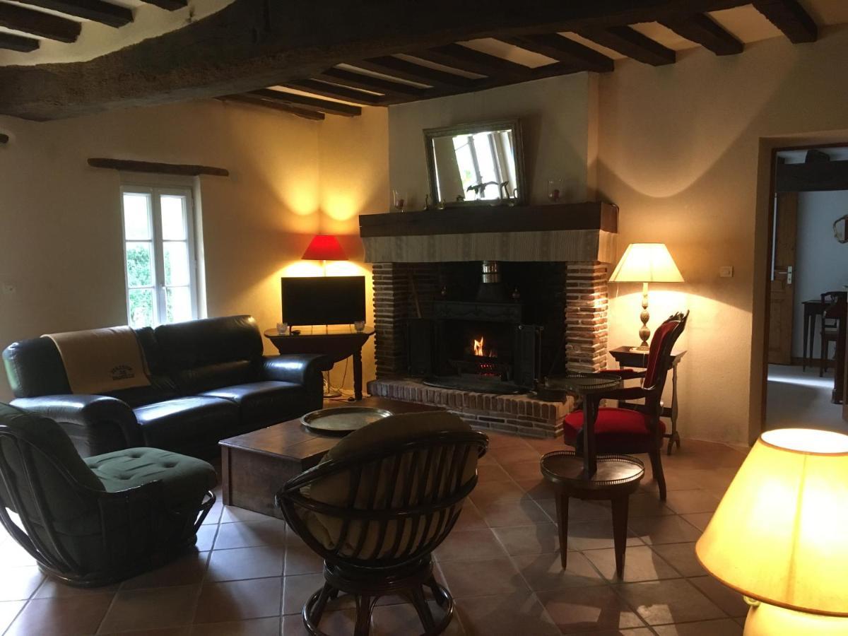 Vila La Ferme De Montboulan Salbris Exteriér fotografie